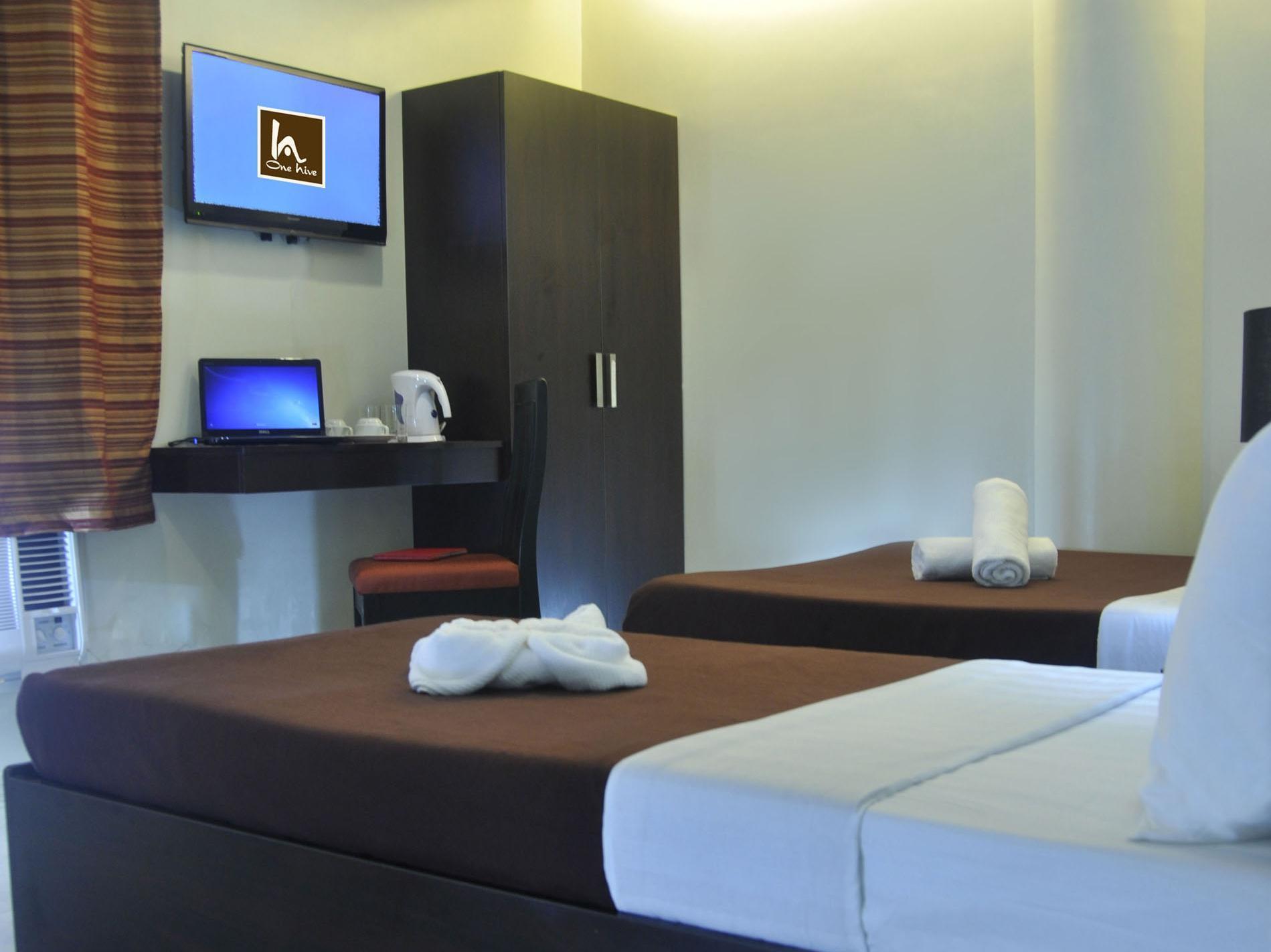 One Hive Hotel And Suites Surigao Exteriör bild